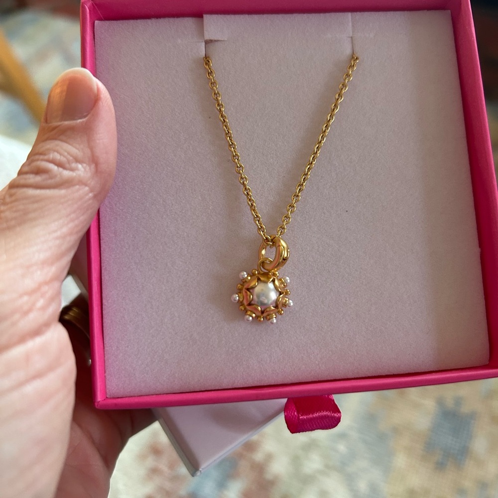NWT Gresham Gold Necklace Pearl Pendant